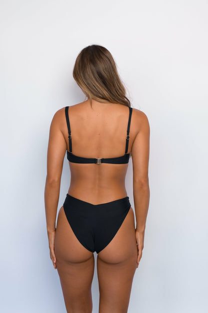 Marlow Bottom in Black | Skatie