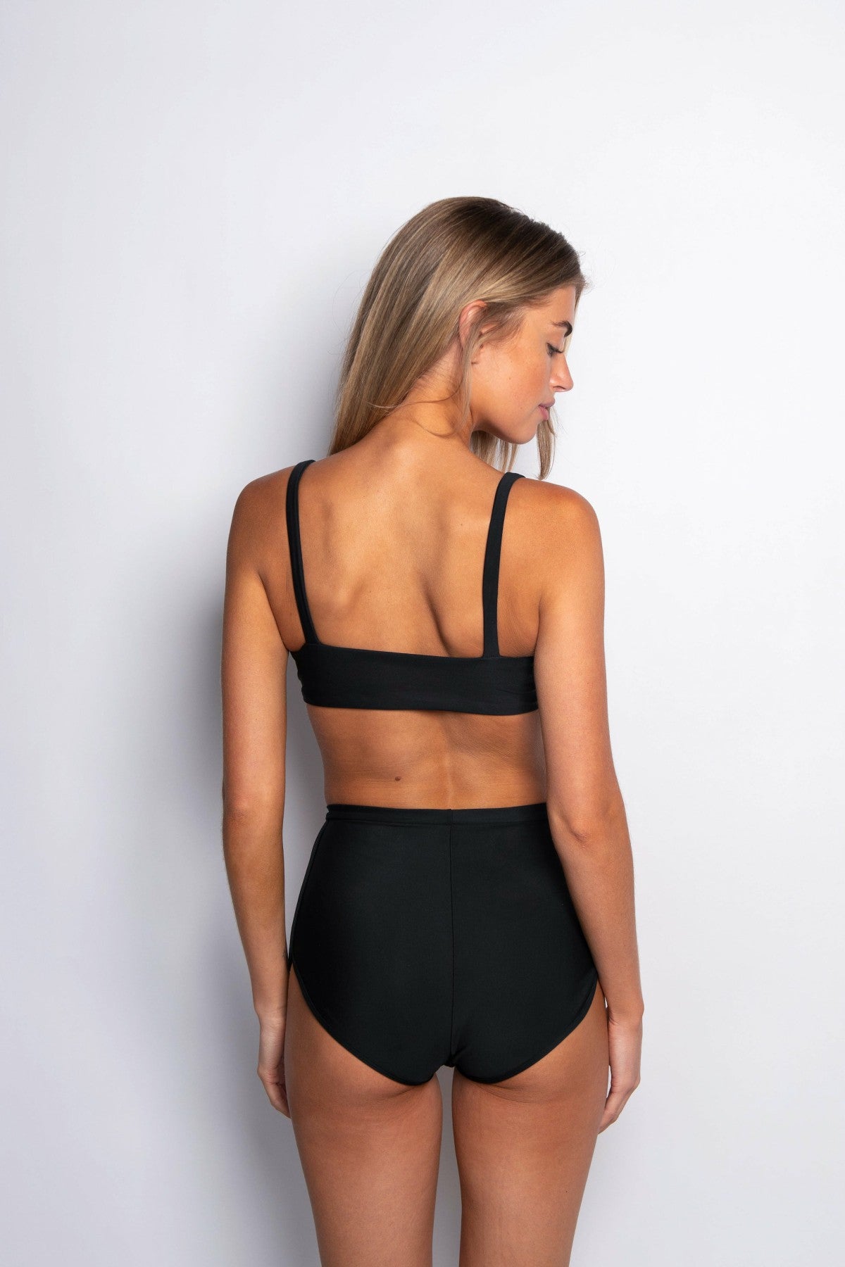 Wendy Bottom in Black | Skatie