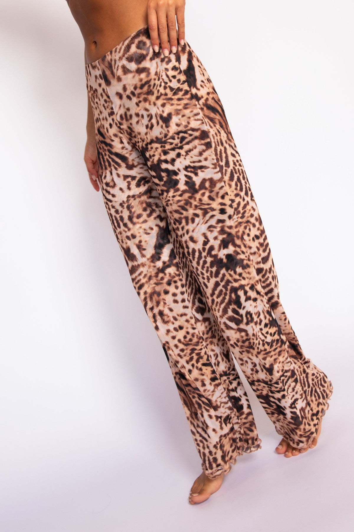 Cara Pants in Moab | Skatie