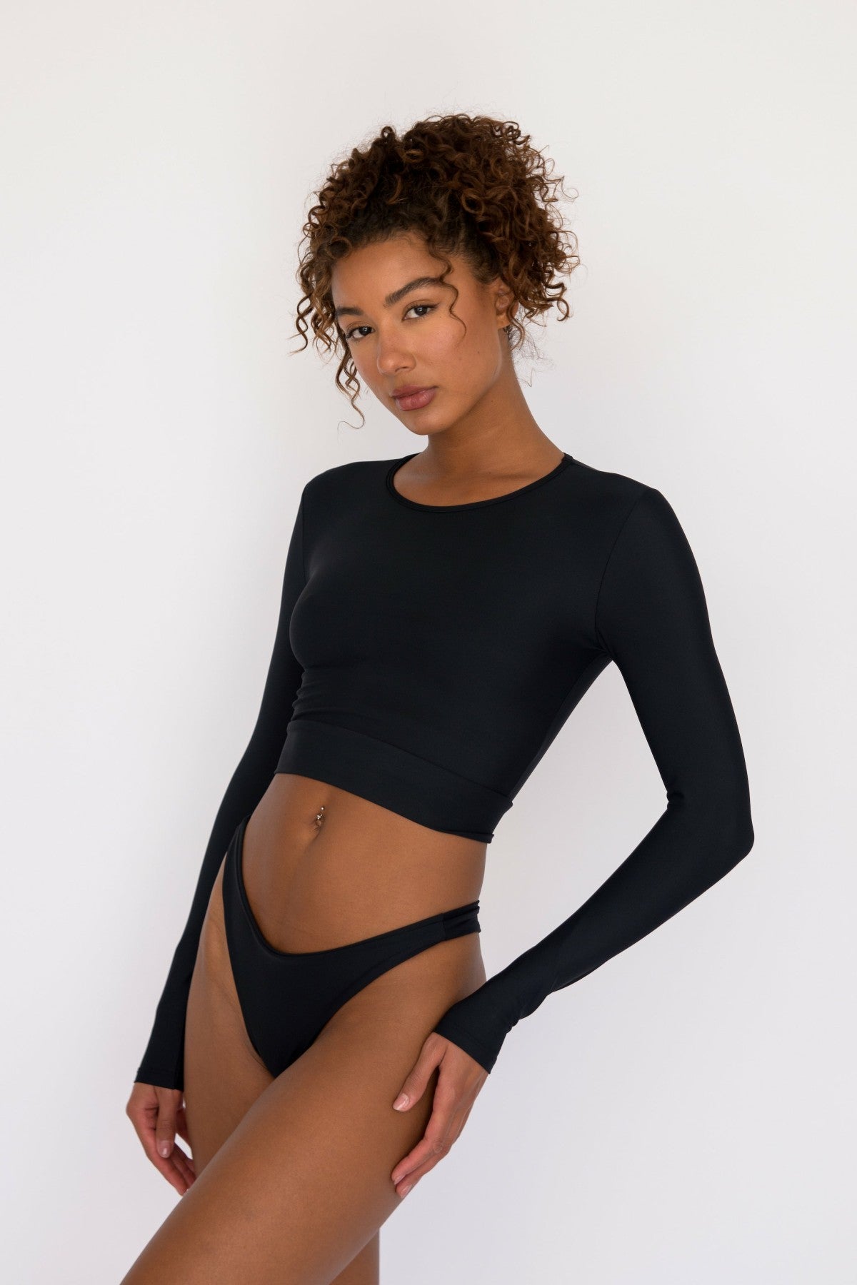 Rosie Top in Black | Skatie