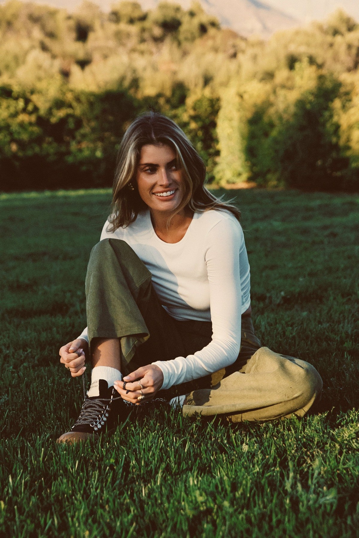 Nara Pants in Olive Corduroy | Skatie