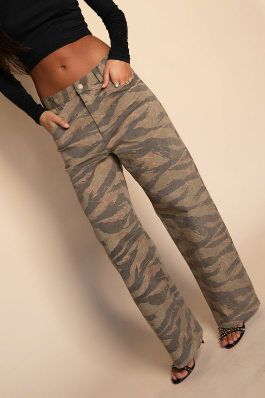 Nara Pants in Cadet | Skatie