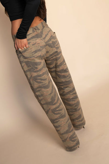Nara Pants in Cadet | Skatie