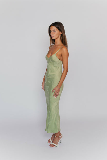 Eva Dress in Clover | Skatie