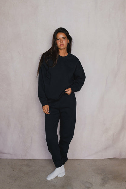 Ultralux Chris Crewneck in Black | Skatie