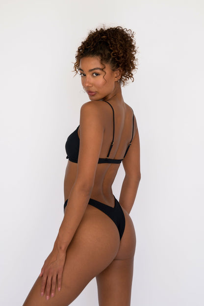 Teeny Bottom in Black | Skatie