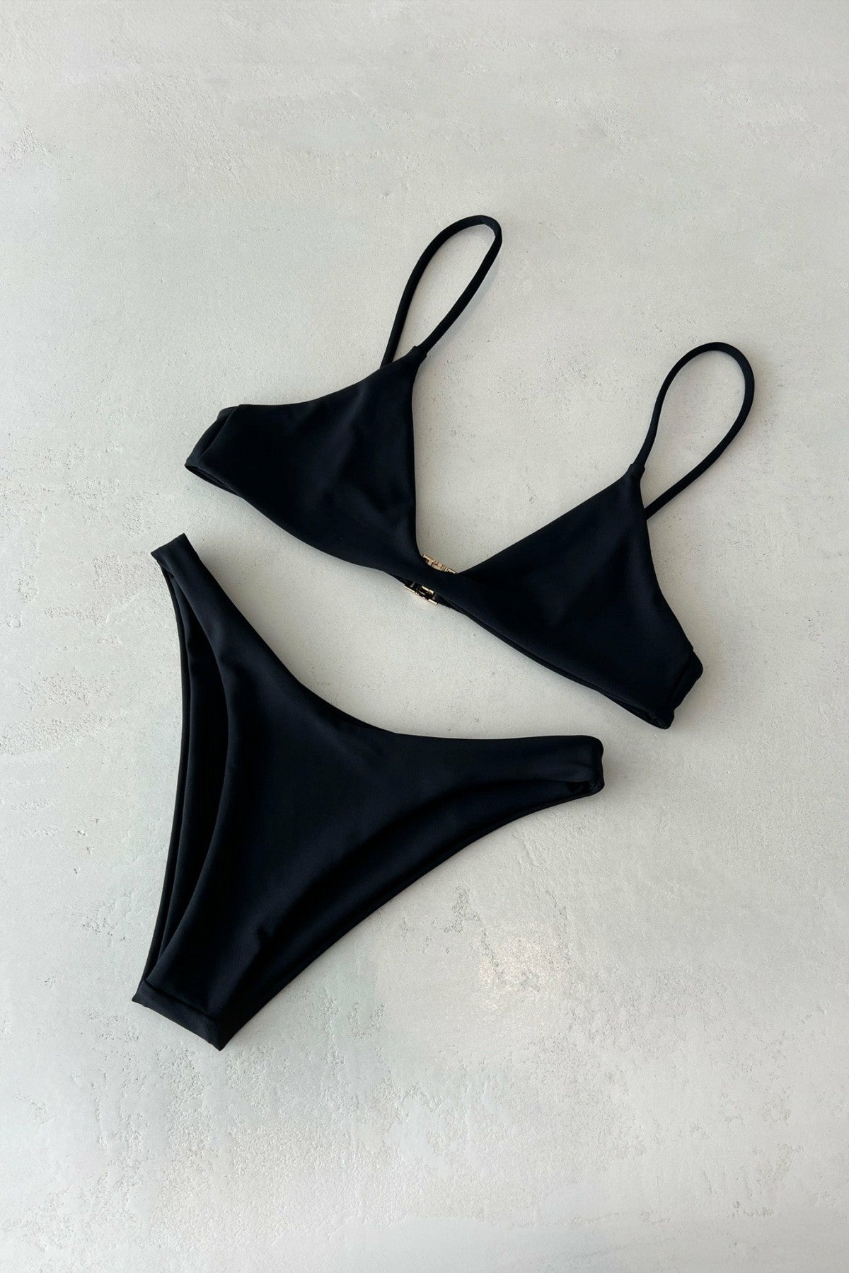 Gisele Top in Black | Skatie