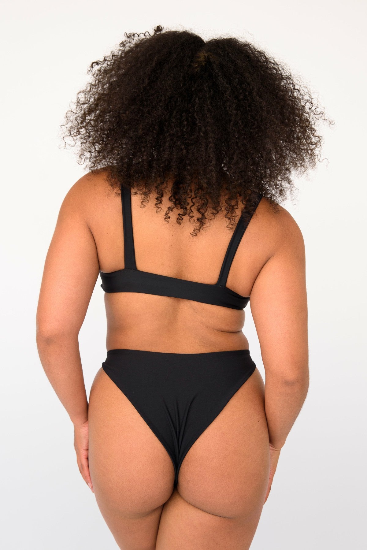Sami Bikini Top in Black | Skatie