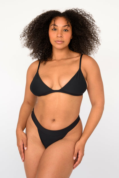 Kourtney Bikini Top in Black | Skatie