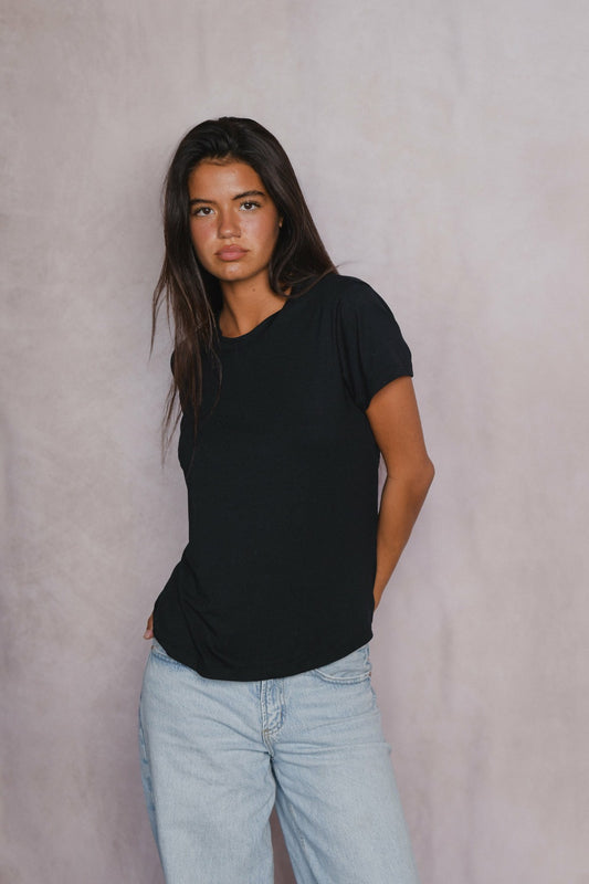 Bestie Tee Jersey in Black | Skatie