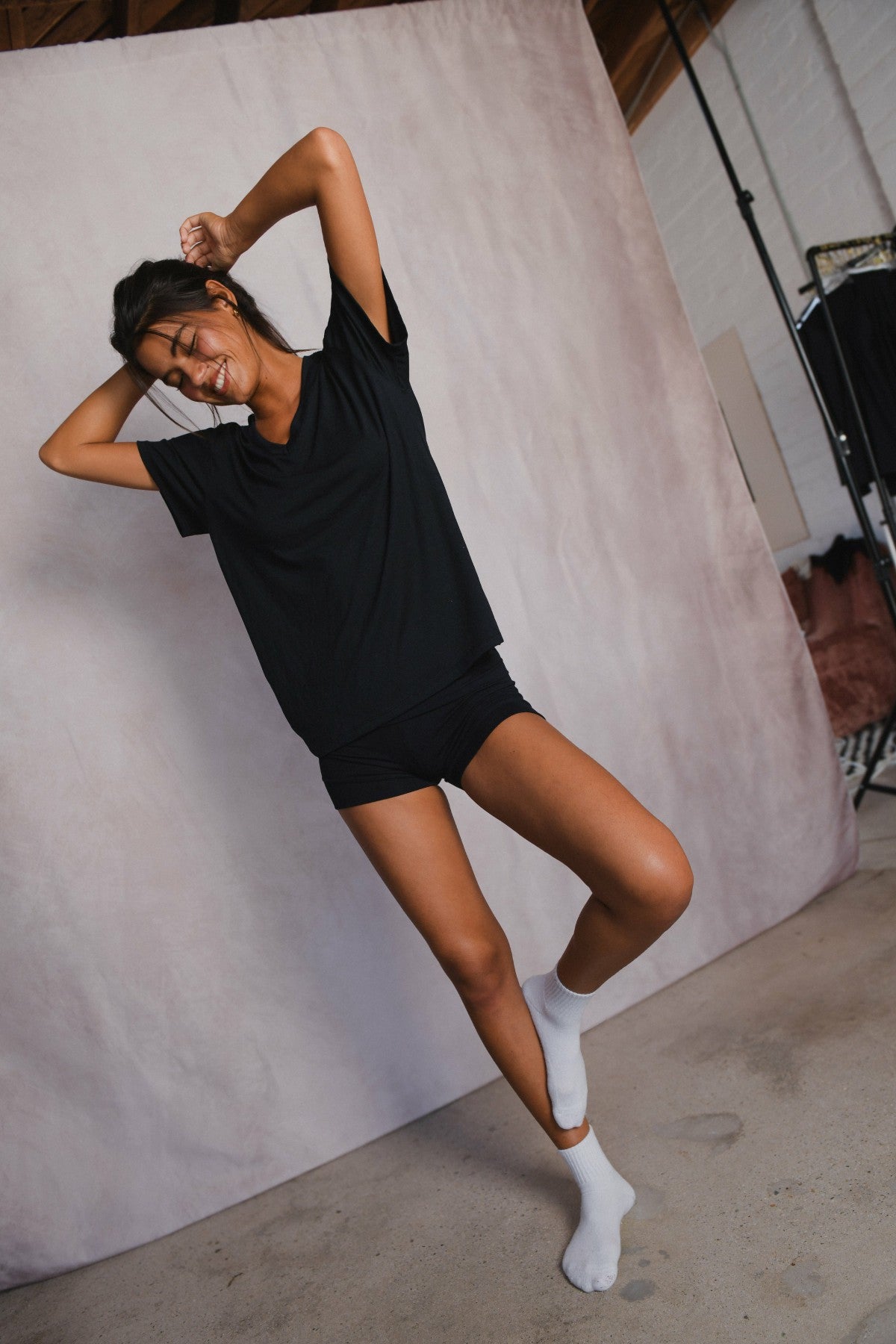 Hubby Tee Jersey in Black | Skatie