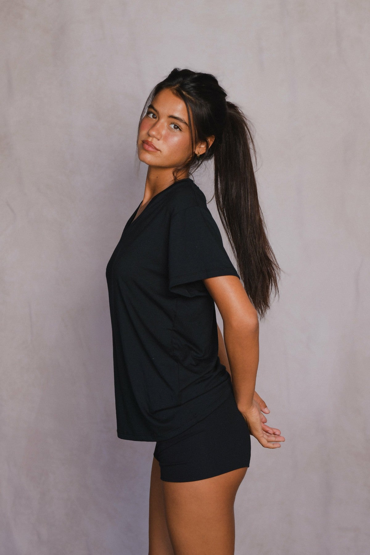 Hubby Tee Jersey in Black | Skatie