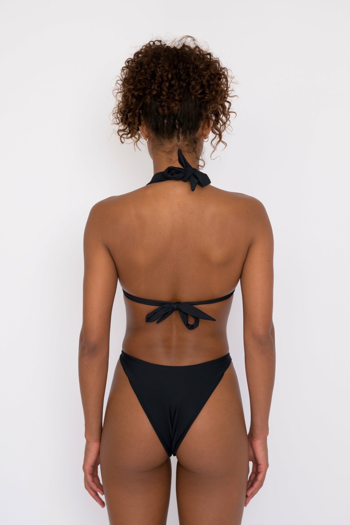 Darby Bikini Top in Black | Skatie