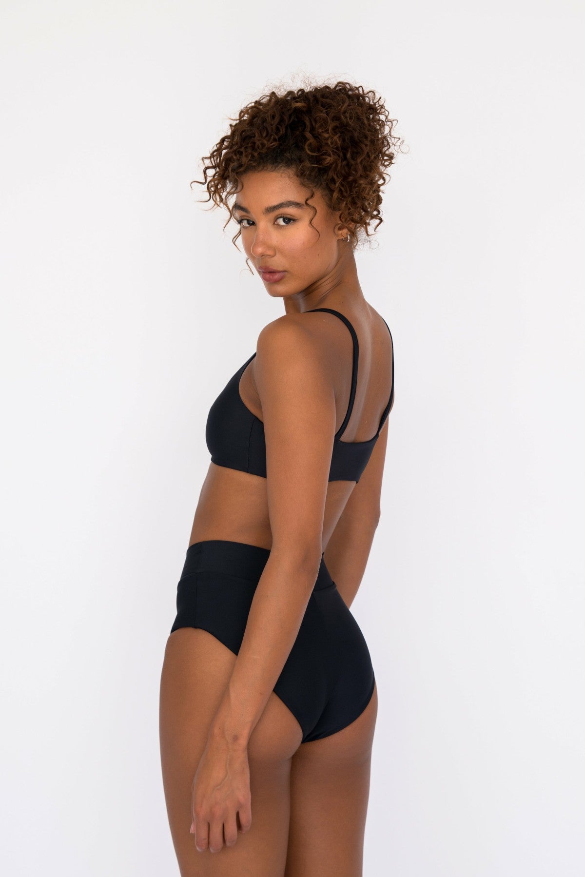 Mya Bikini Top in Black | Skatie