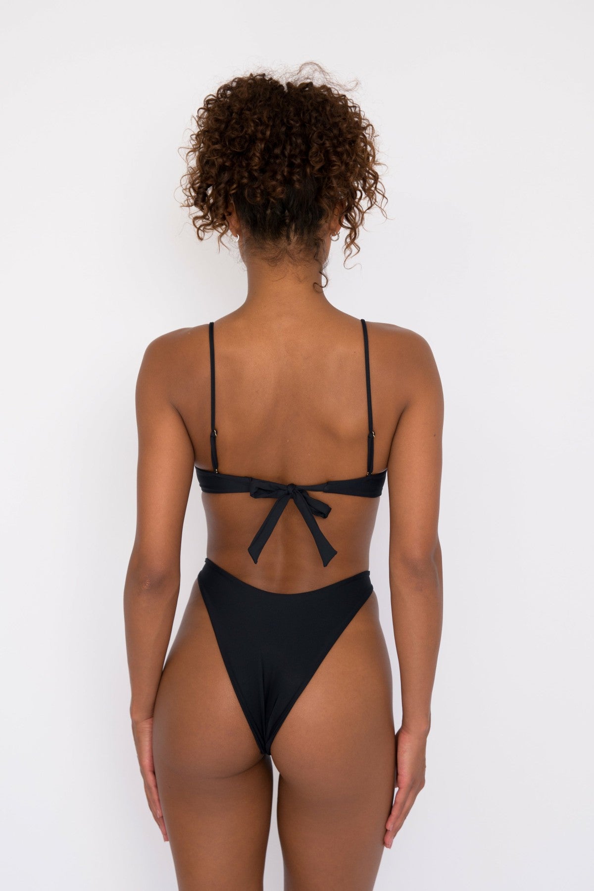 Kate Bikini Top in Black | Skatie