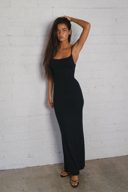 Samantha Maxi Dress Jersey in Black | Skatie