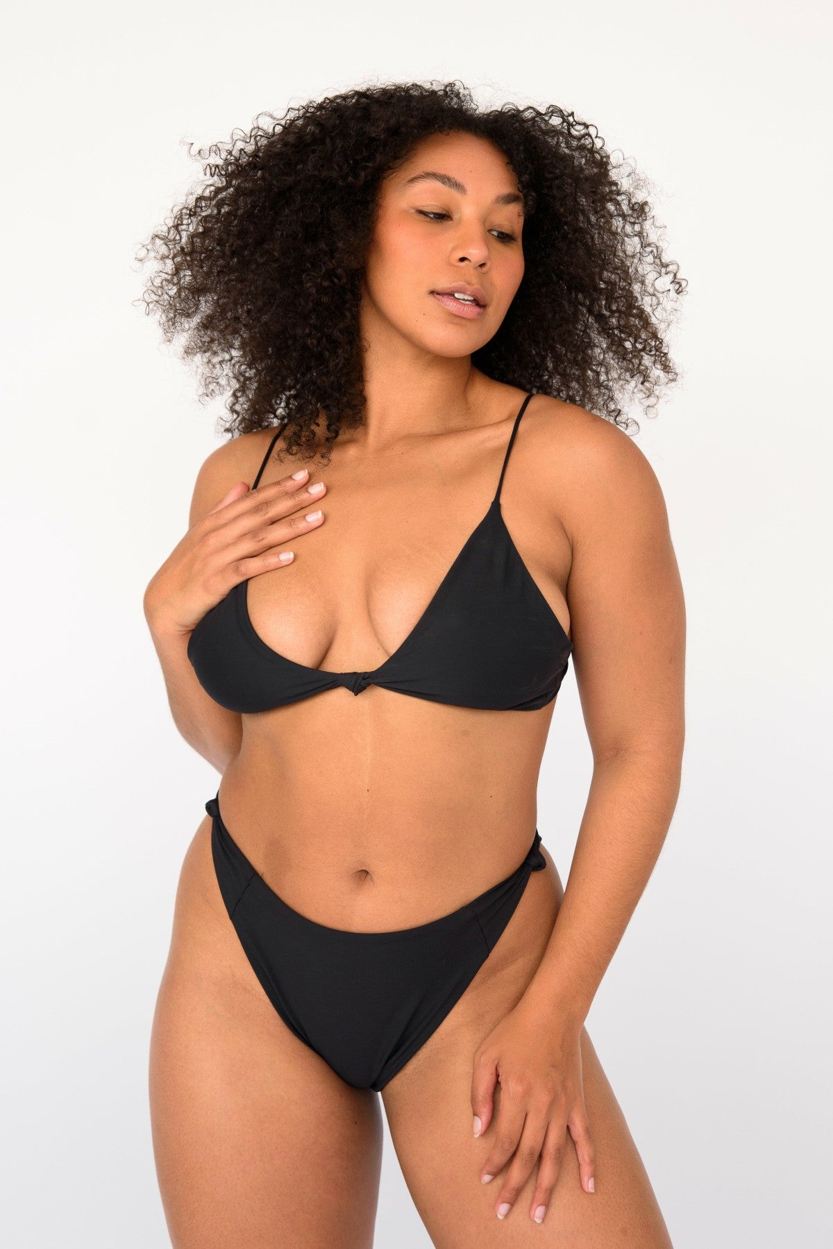 Salty Bottom in Black | Skatie