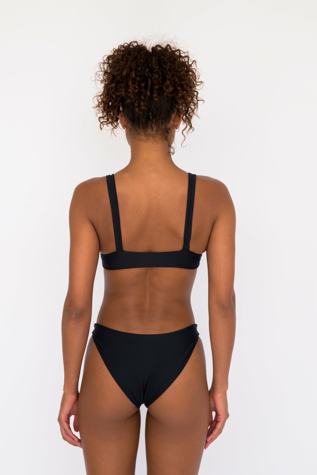Cheryl Bottom in Black | Skatie