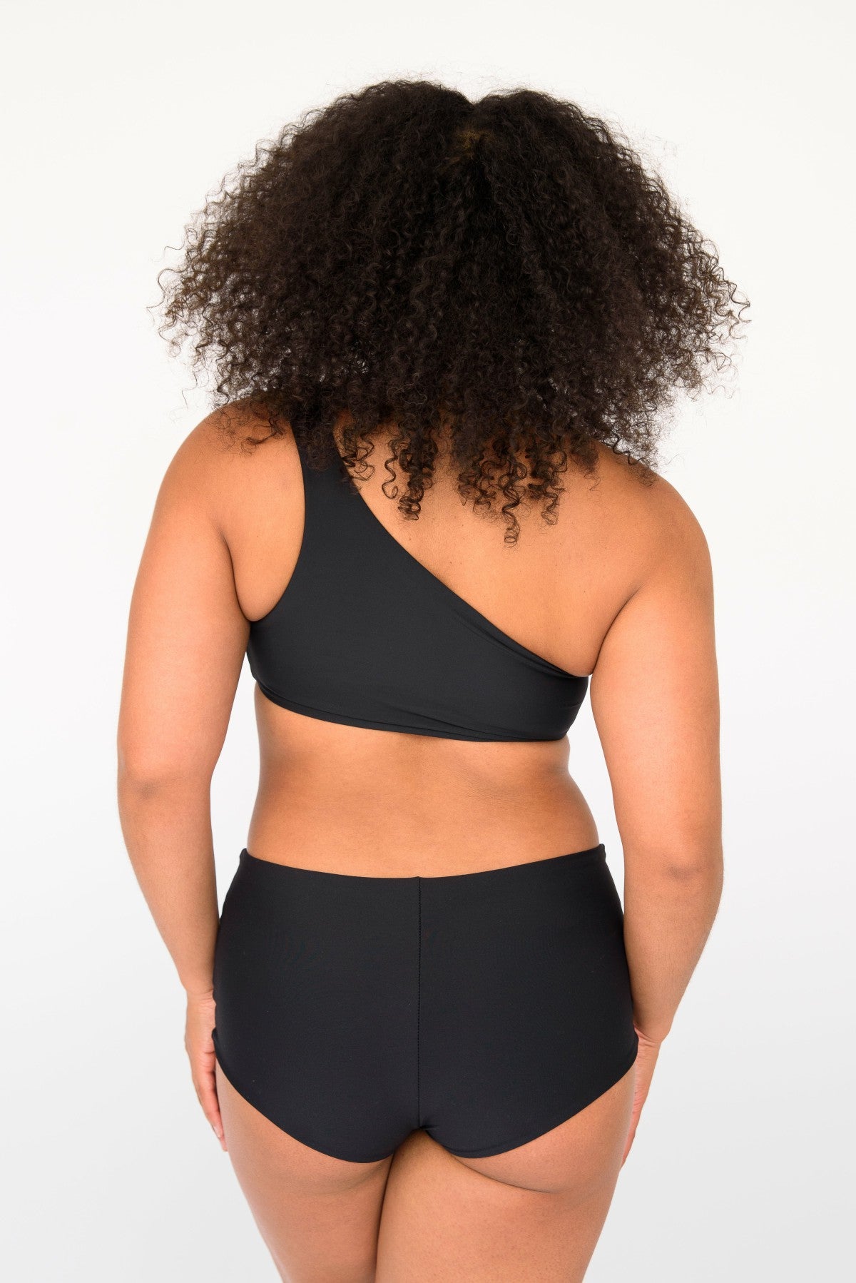 Ellis Bikini Top in Black | Skatie