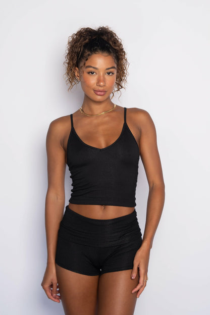 Perfect Tank Ribbed in Black | Skatie