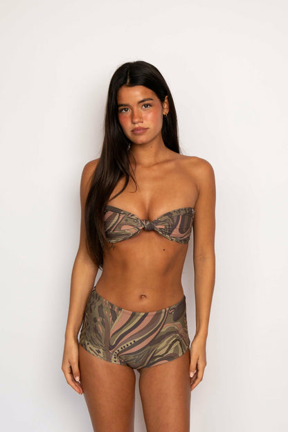 Lyndi Top in Escondido | Skatie