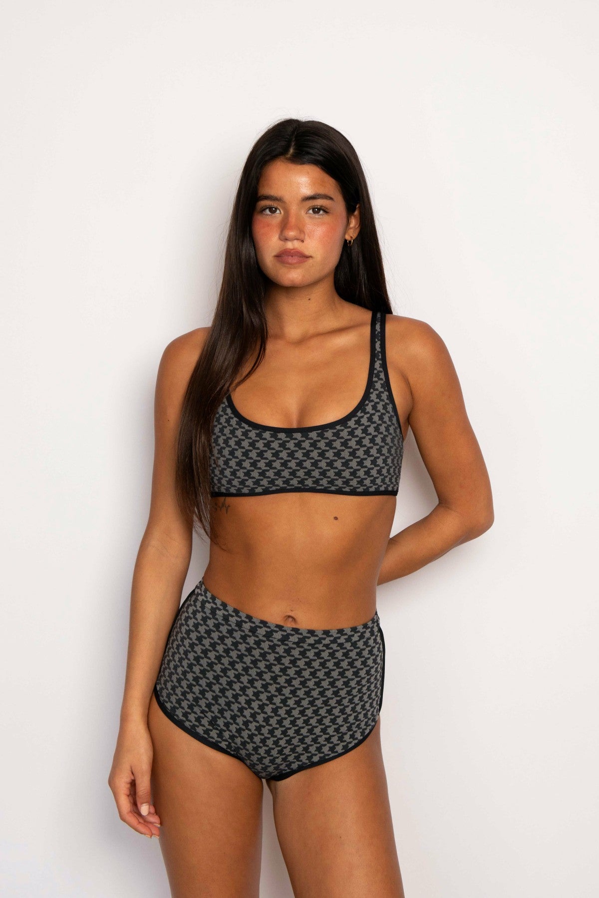 Wendy Bottom in Zicatela | Skatie
