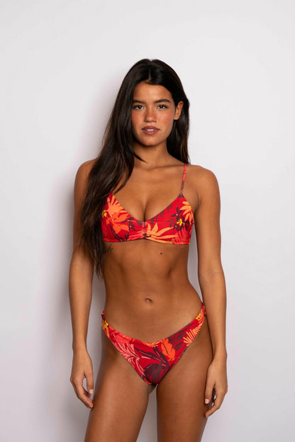 Betsy Top in Kapaa | Skatie