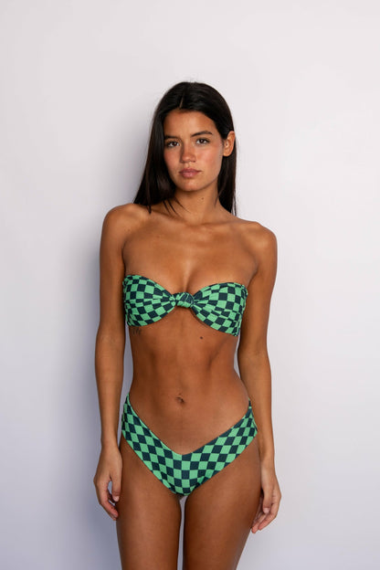 Lyndi Bikini Top in Kokomo | Skatie